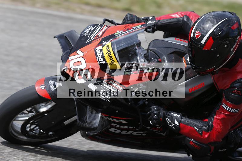 /10 20.04.2026  Pluess Moto Sport ADR/Freies Fahren/105